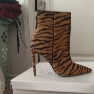 Steve Madden Tiger-Print Pointed Stiletto Ankle Boot in Black and Tan